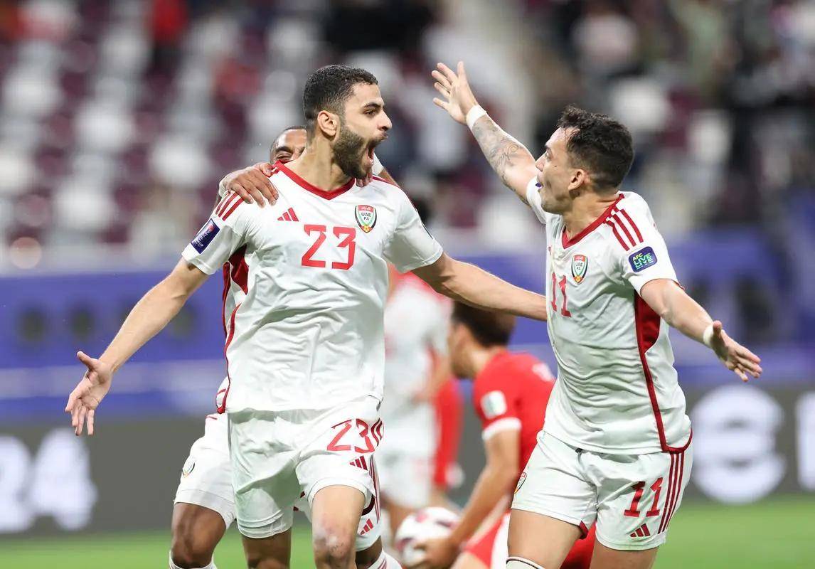 波鸿球员实力强劲，球队士气高涨冲击联赛前四的简单介绍