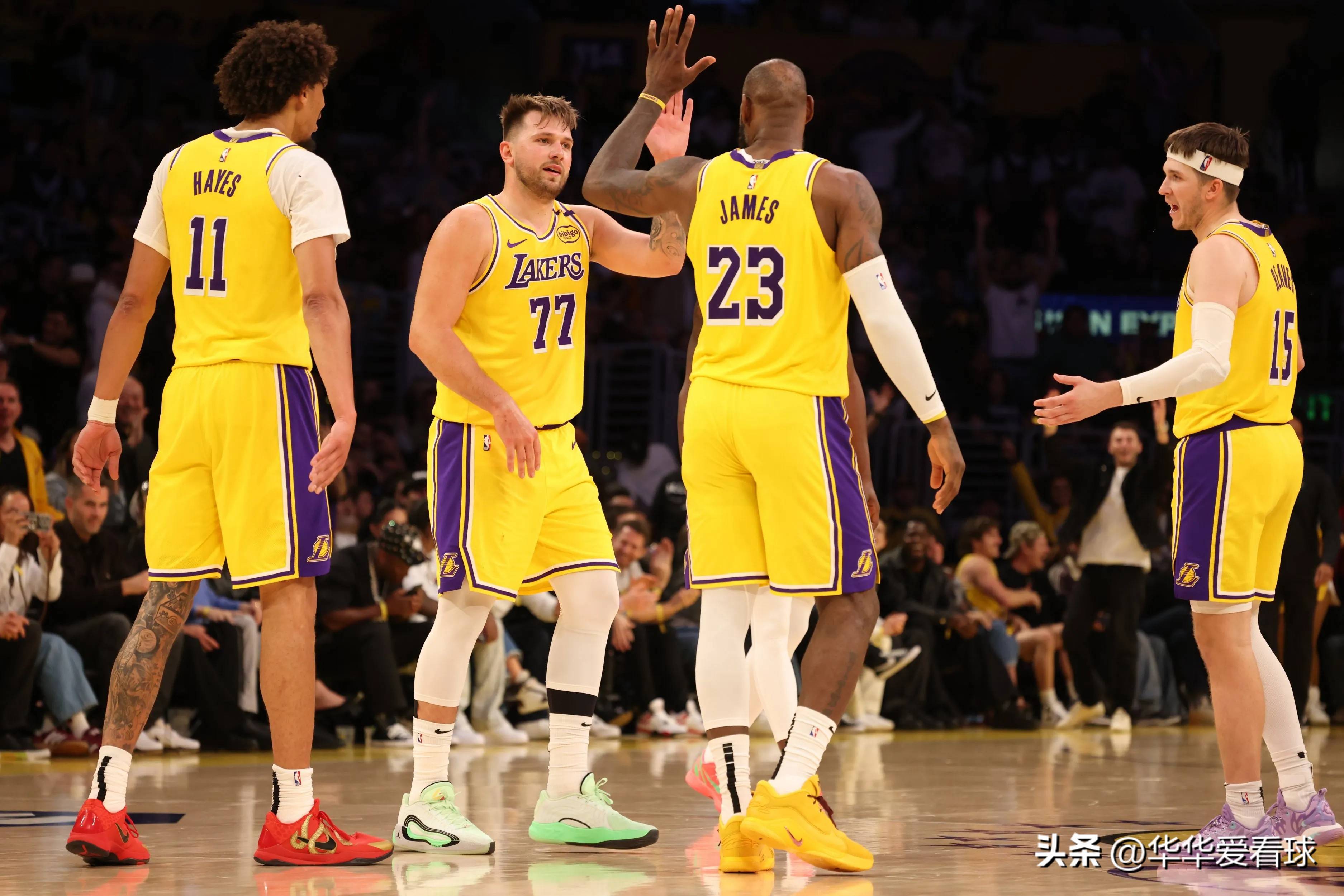 黑白直播-世界杯焦点战：湖人vs葡萄牙，绝杀引发关键一战的简单介绍