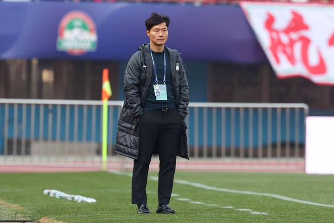 黑白直播在线观看-巴勒斯坦球队斩获胜利，晋级之路