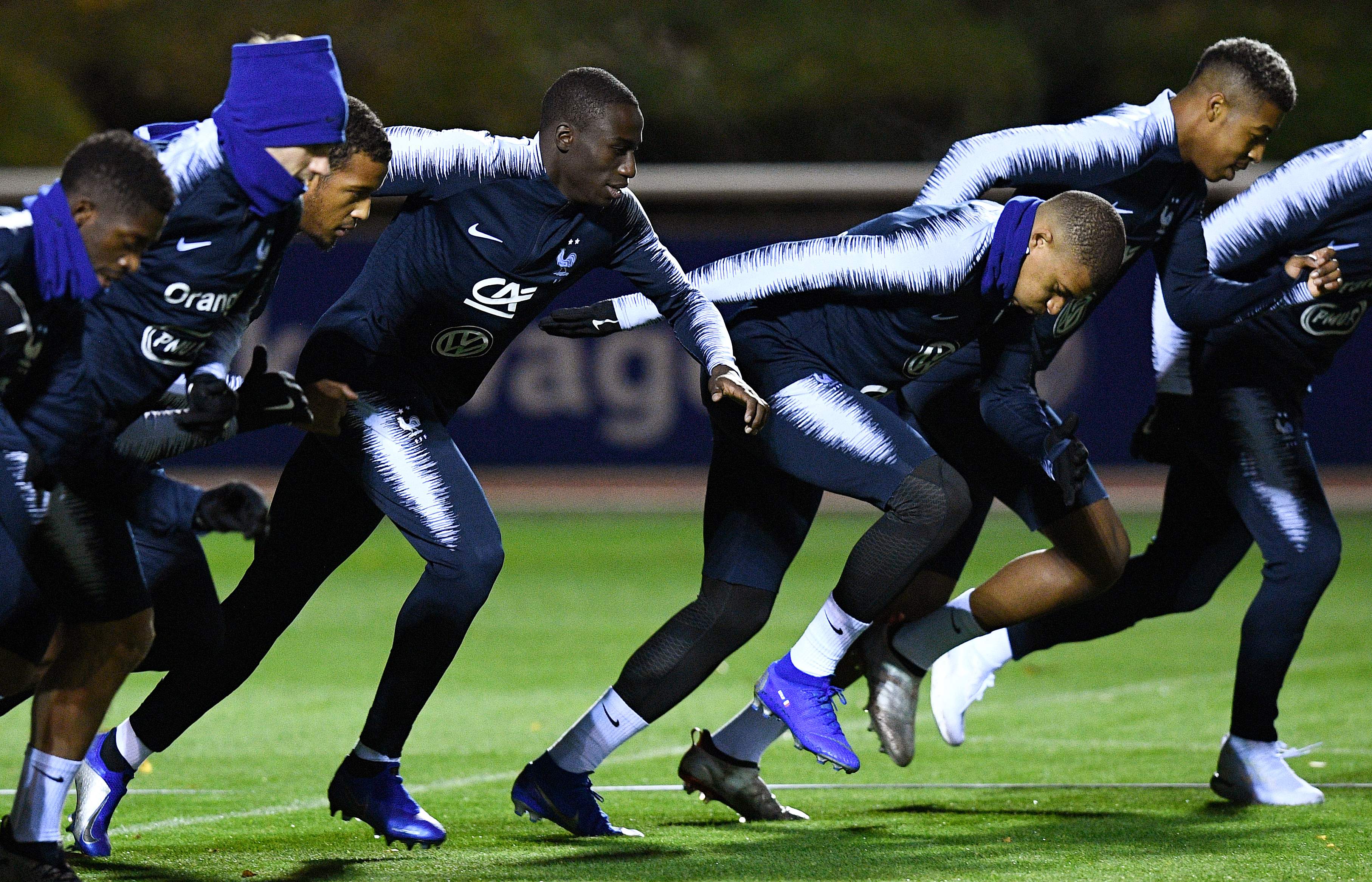 法国惨败暴露问题,必须调整状态备战下一轮!的简单介绍 法国惨败暴露问题,必须调整状态备战下一轮!的简单介绍