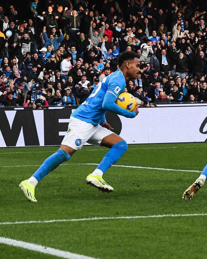 黑白直播在线观看nba-维罗纳主场绝杀对手，喜迎胜利