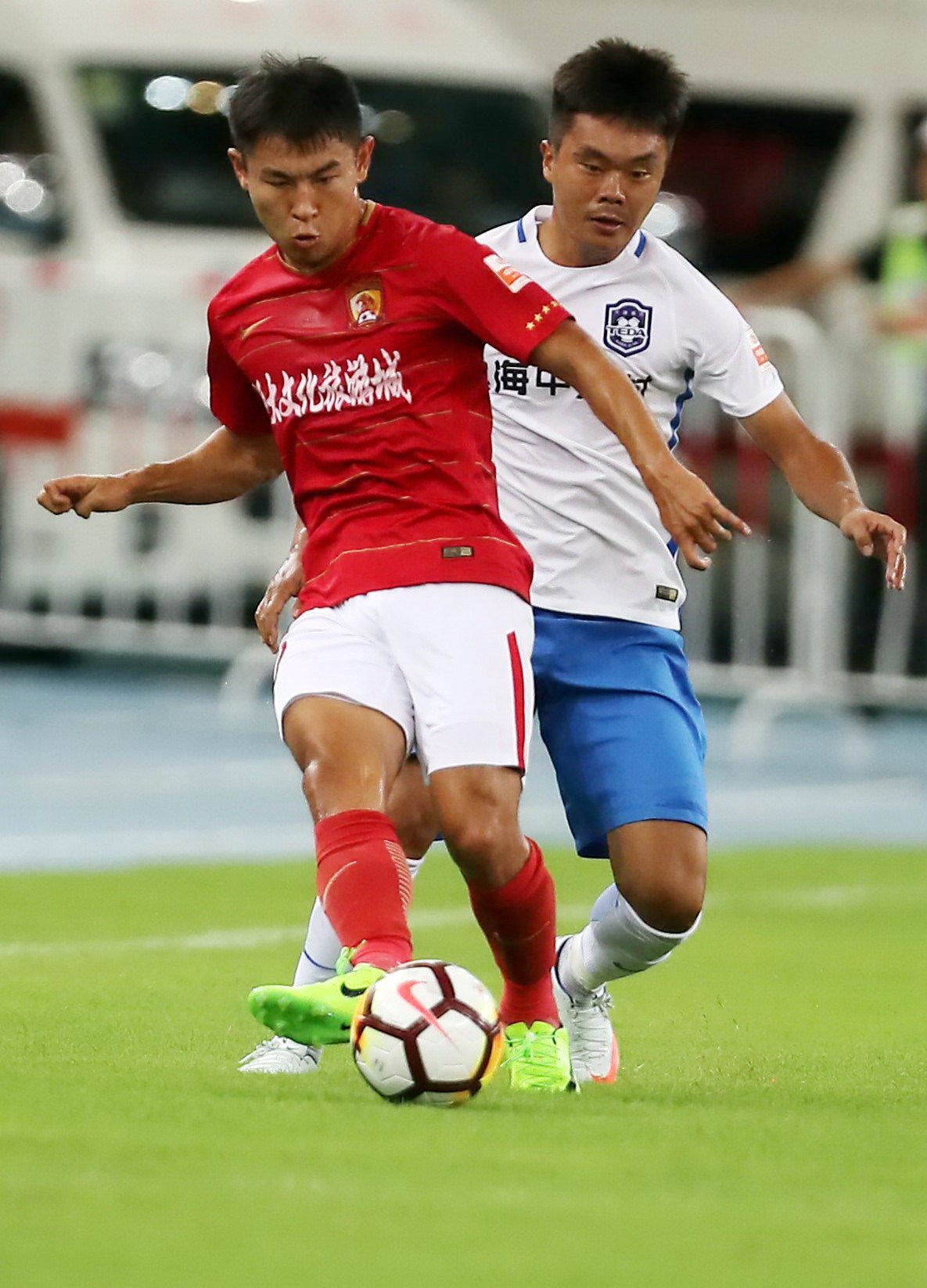 恒大客场胜平泰达,稳守积分榜前列的简单介绍 恒大客场胜平泰达,稳守积分榜前列的简单介绍