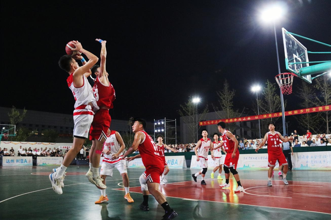 黑白直播nba在线观看-精彩瞬间回放，球队士气高昂的简单介绍