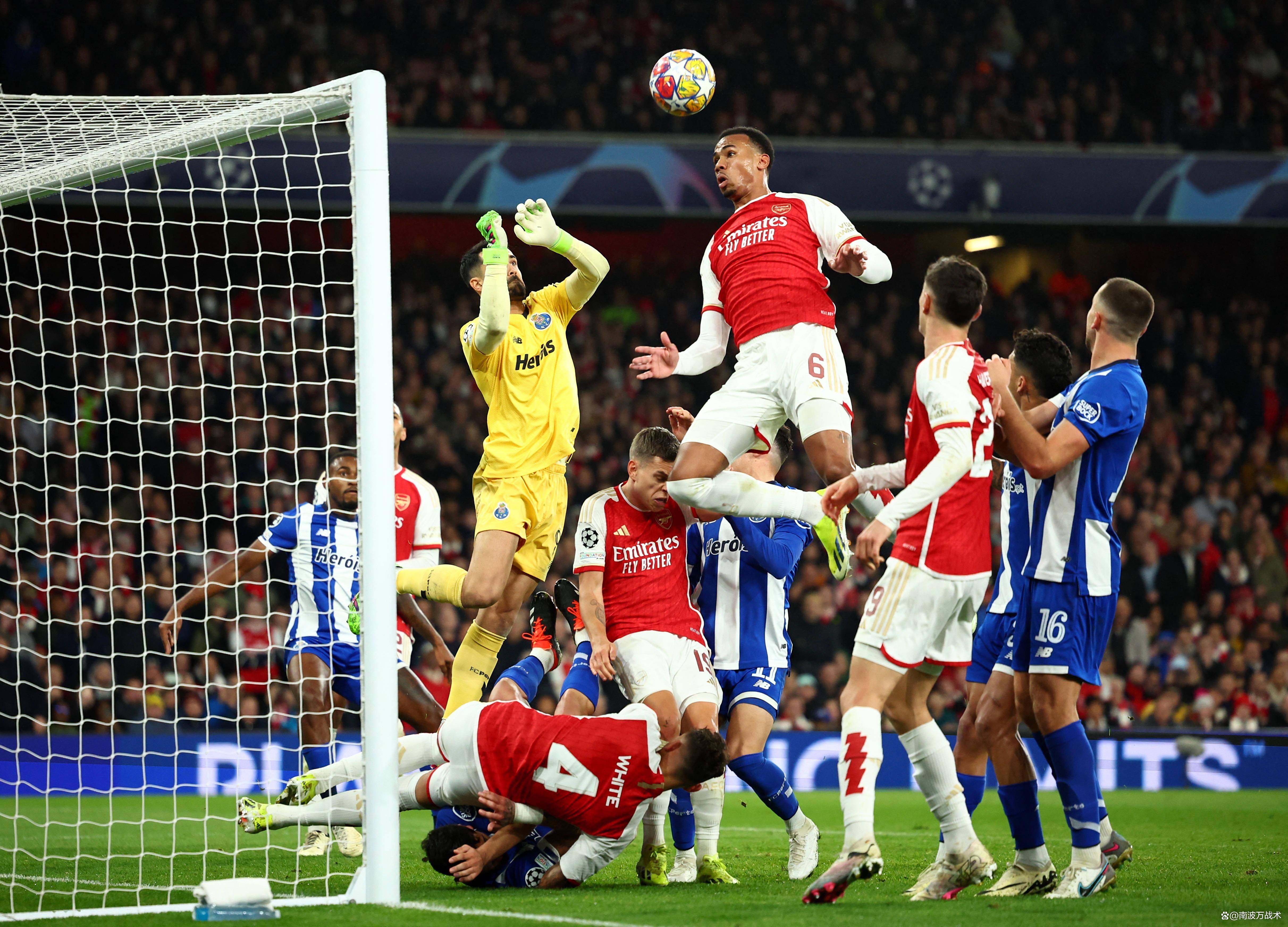 黑白直播-欧国联赛场上精彩对决震撼球迷