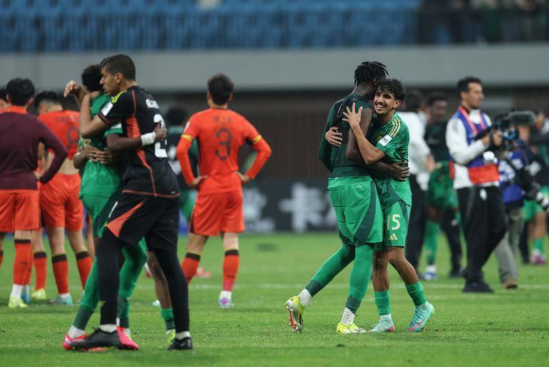 沙特阿拉伯球队抢先晋级，展现强大实力的简单介绍