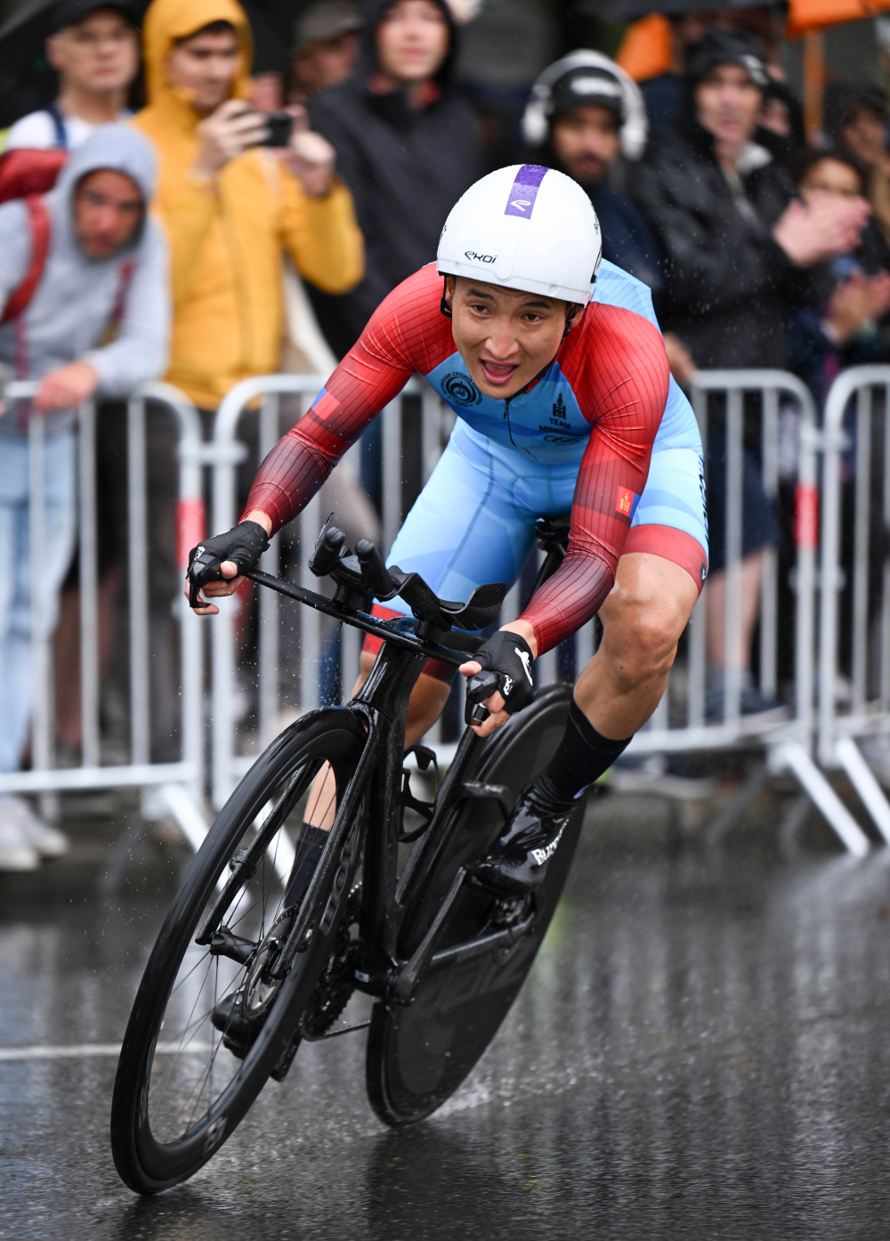 黑白直播体育-瑞士选手取得自行车男子个人时间赛胜利的简单介绍