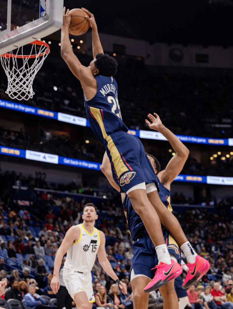 黑白直播nba在线观看-鹈鹕横扫公牛，锡安关键制胜的简单介绍