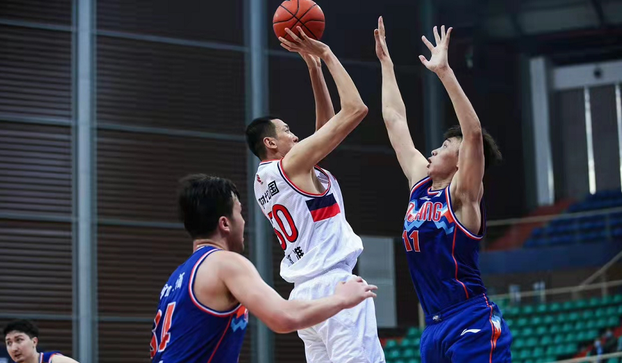 黑白直播在线观看nba-包含罗马强势秘鲁，科曼一己之力扛起全队的词条