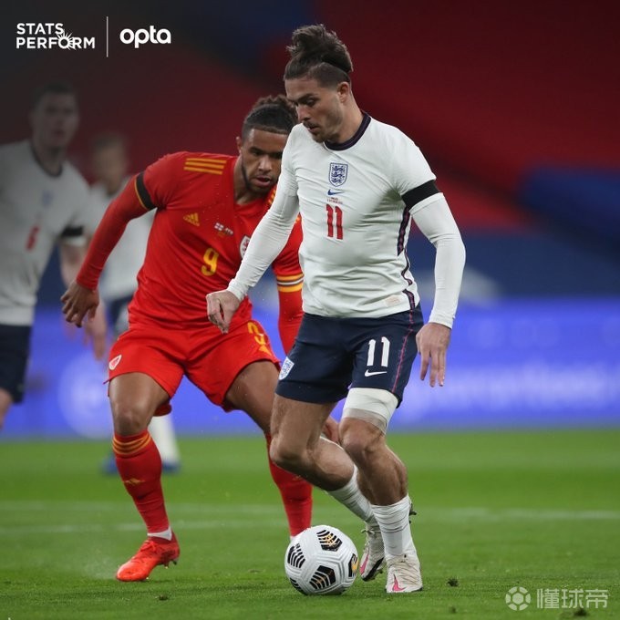 黑白直播-尤文绝杀英格兰，格拉利什完成帽子戏法的简单介绍