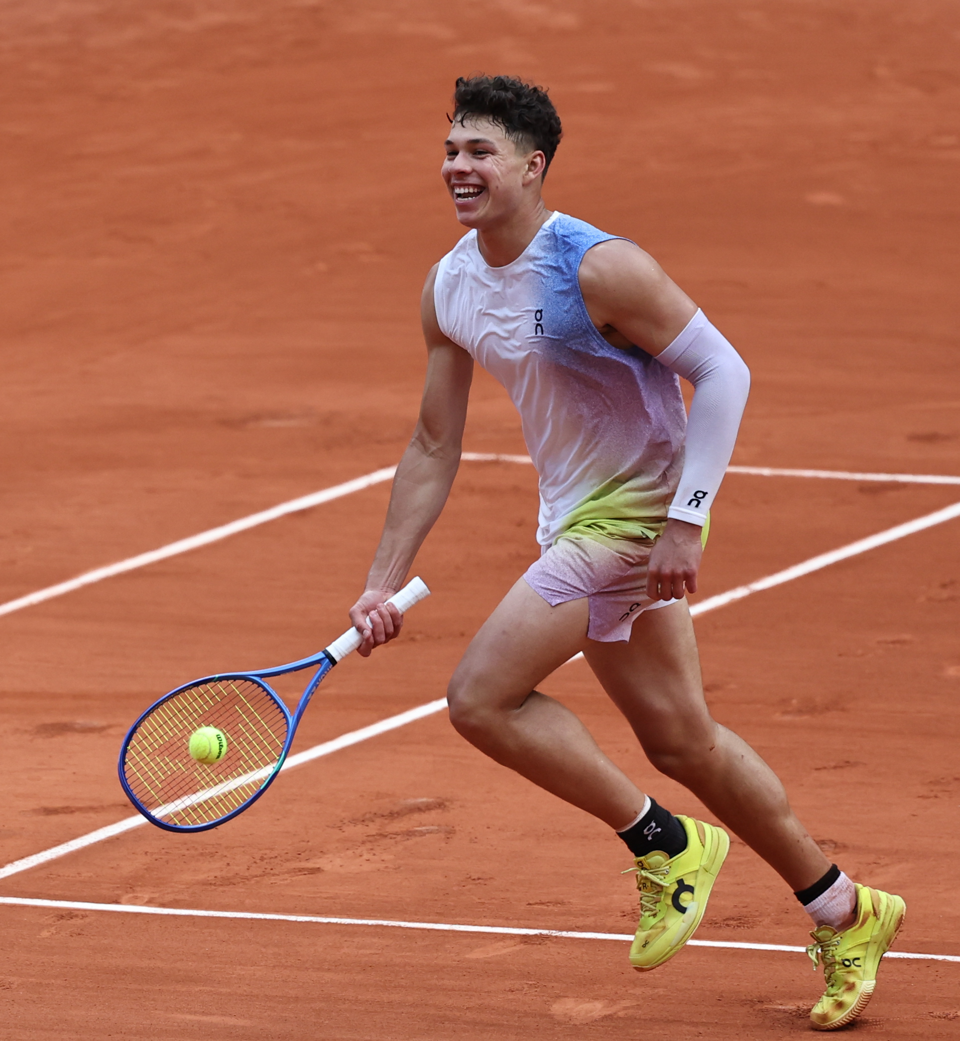 黑白直播在线观看nba-澳大利亚网球队绝杀日本网球队，阿尔卡拉斯惊艳世界的简单介绍