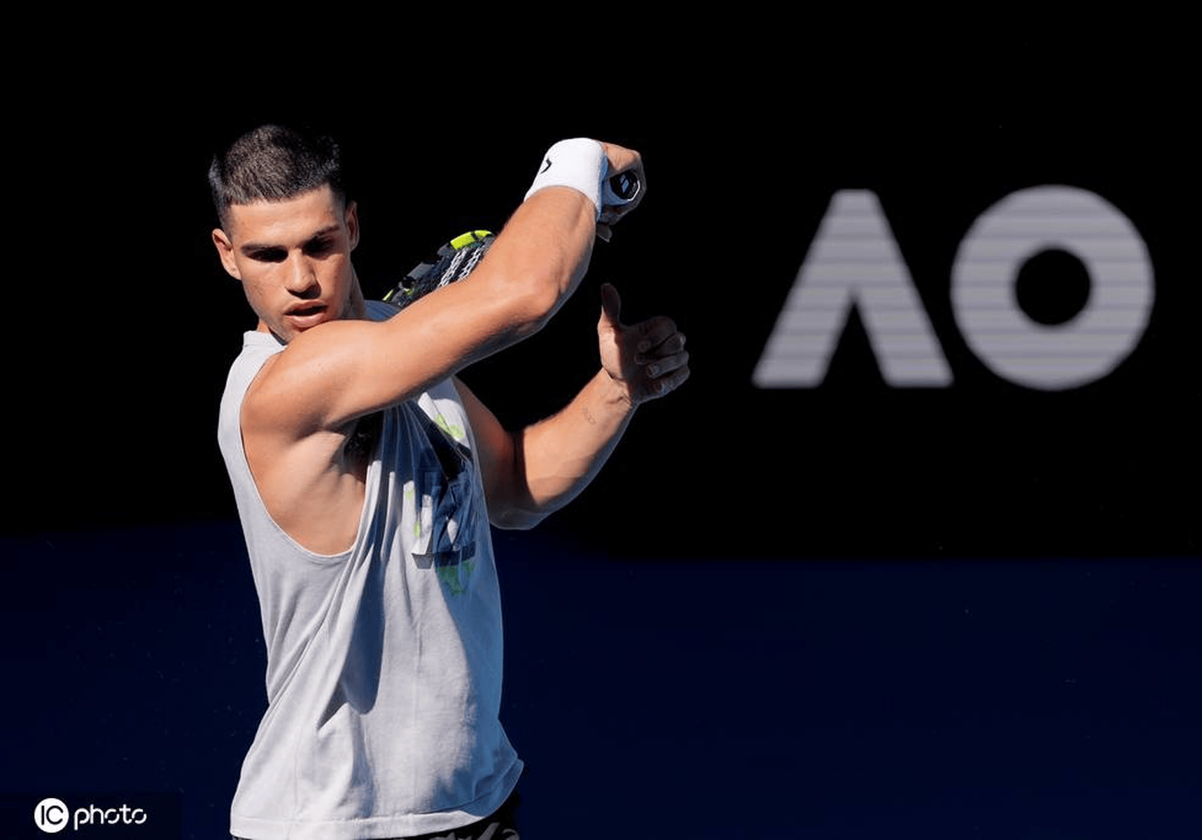 澳大利亚网球队绝杀日本网球队,阿尔卡拉斯惊艳世界的简单介绍 澳大利亚网球队绝杀日本网球队,阿尔卡拉斯惊艳世界的简单介绍