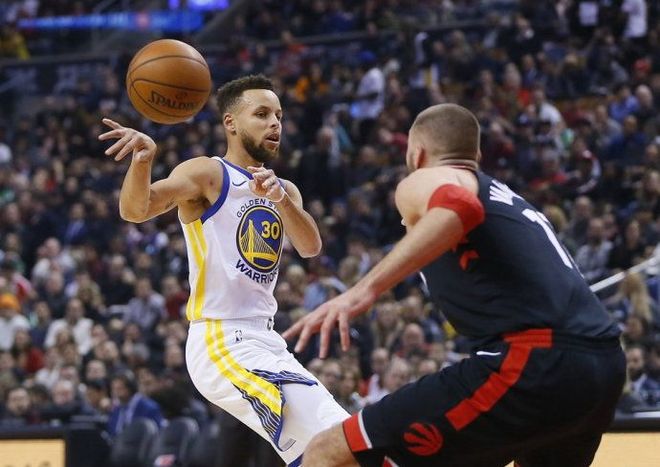 猛龙客场横扫马刺,取得五连胜 猛龙客场横扫马刺,取得五连胜