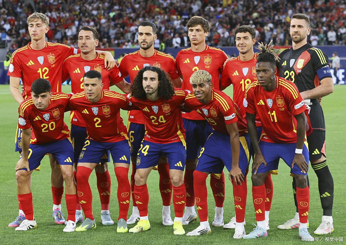 黑白直播网-葡萄牙队险胜日本队，马龙统治全场