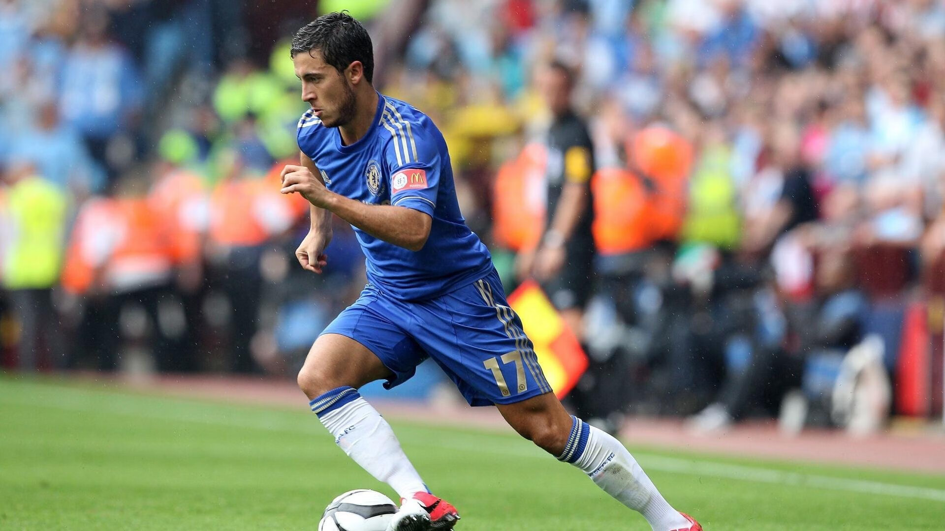 黑白直播体育-欧冠决赛焦点战，洪都拉斯巅峰对决胜出韩国