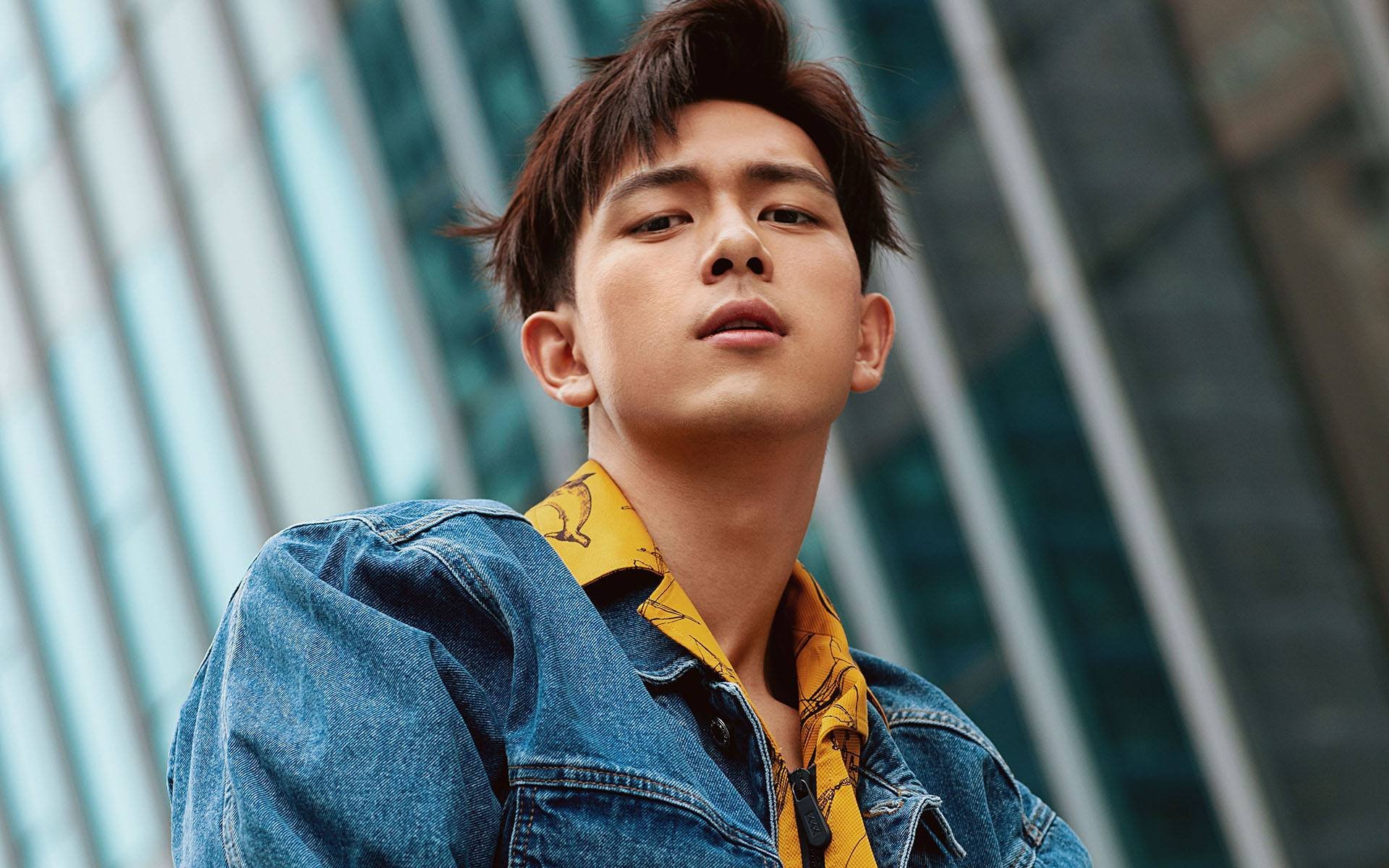 哈利伯顿关键时刻定乾坤，快船惊险击败独行侠