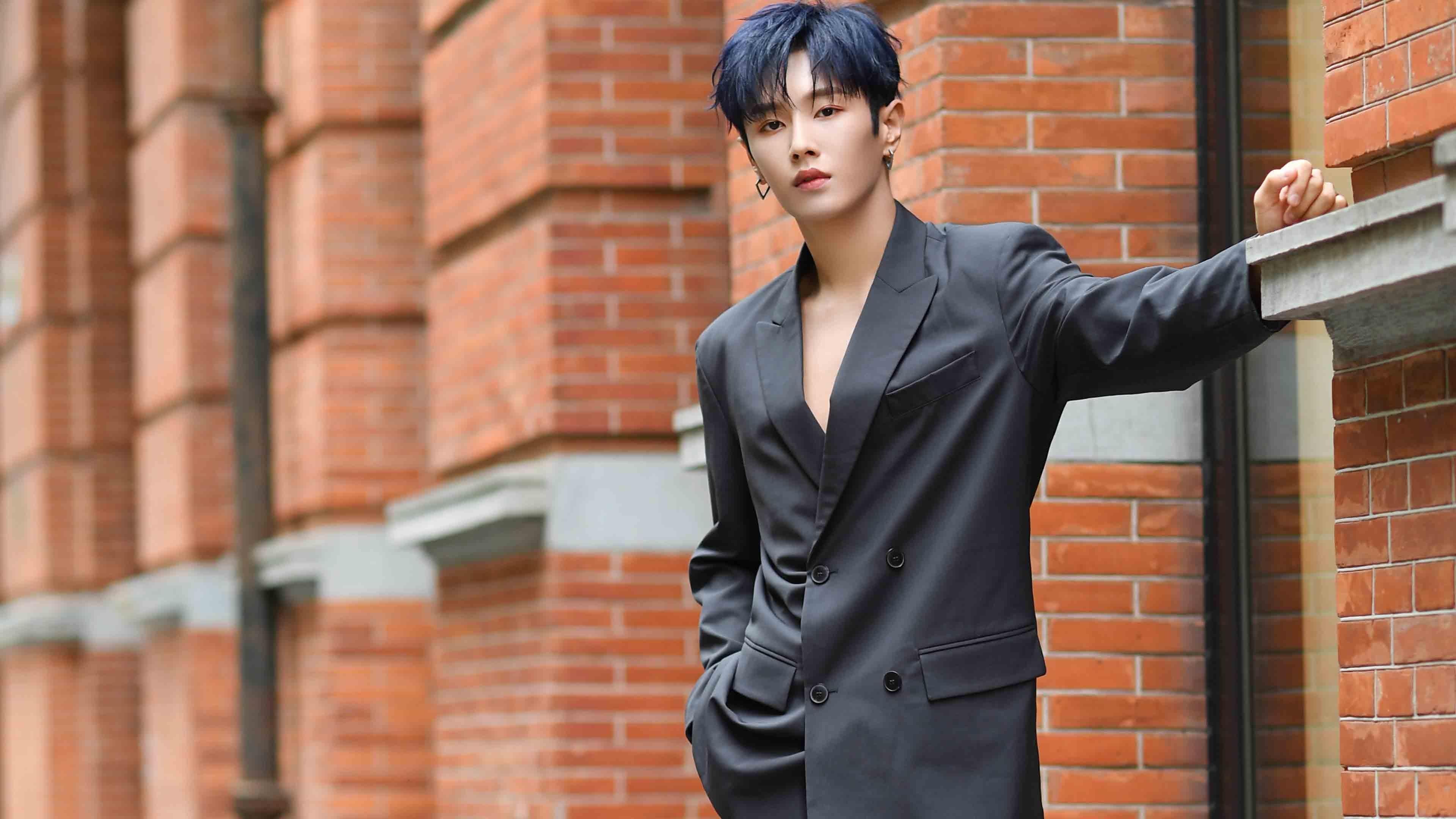 冰与火之歌，范弗利特致命一击终结魔术，爵士赢得关键先生争夺战